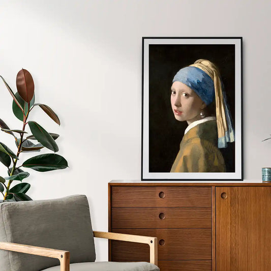 Girl with a Pearl Earring by Johannes Vermeer 1665